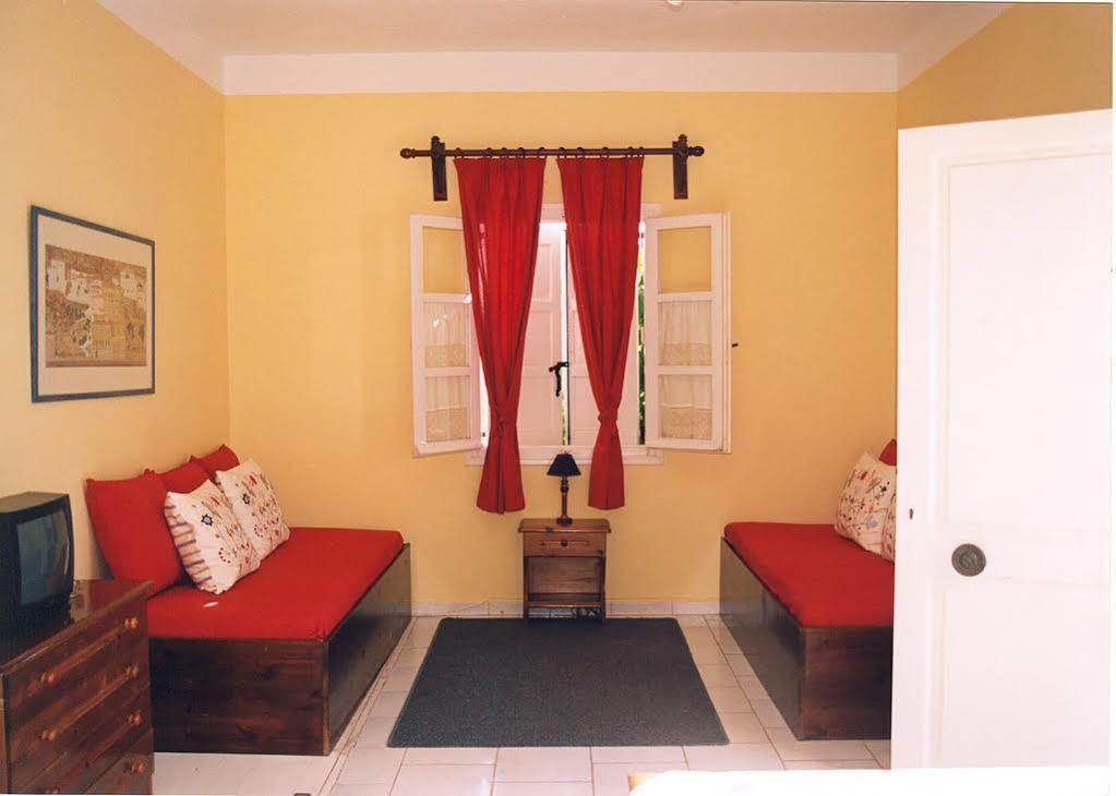 Spetses Retreat Accommodation Luaran gambar